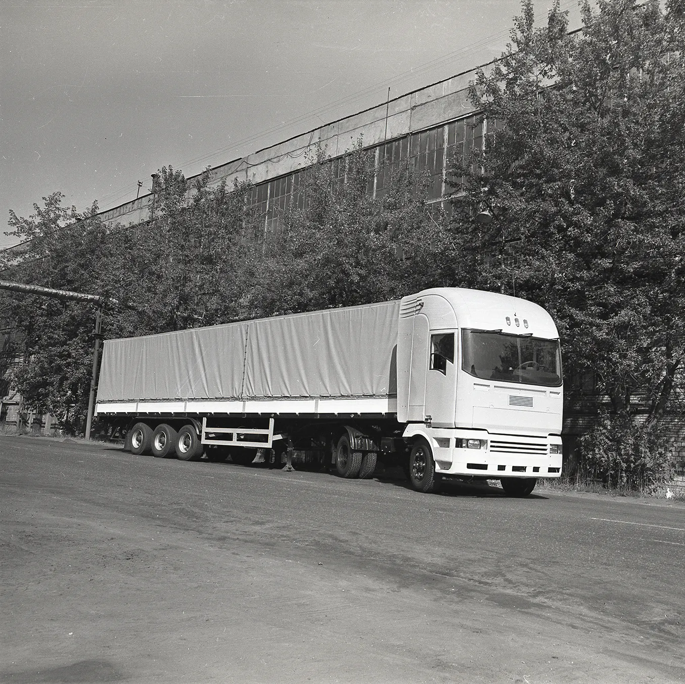 МАЗ-Э5445