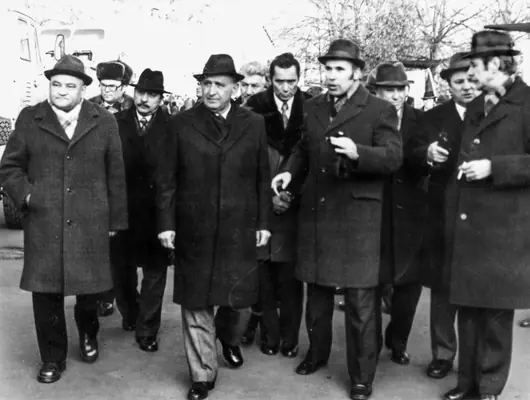 Кадры истории 6
