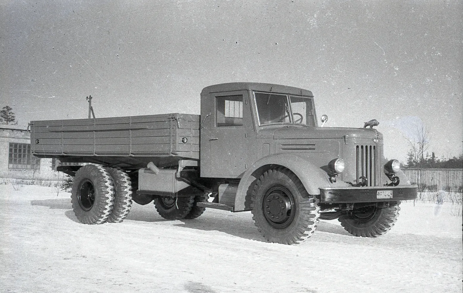 МАЗ-200Б